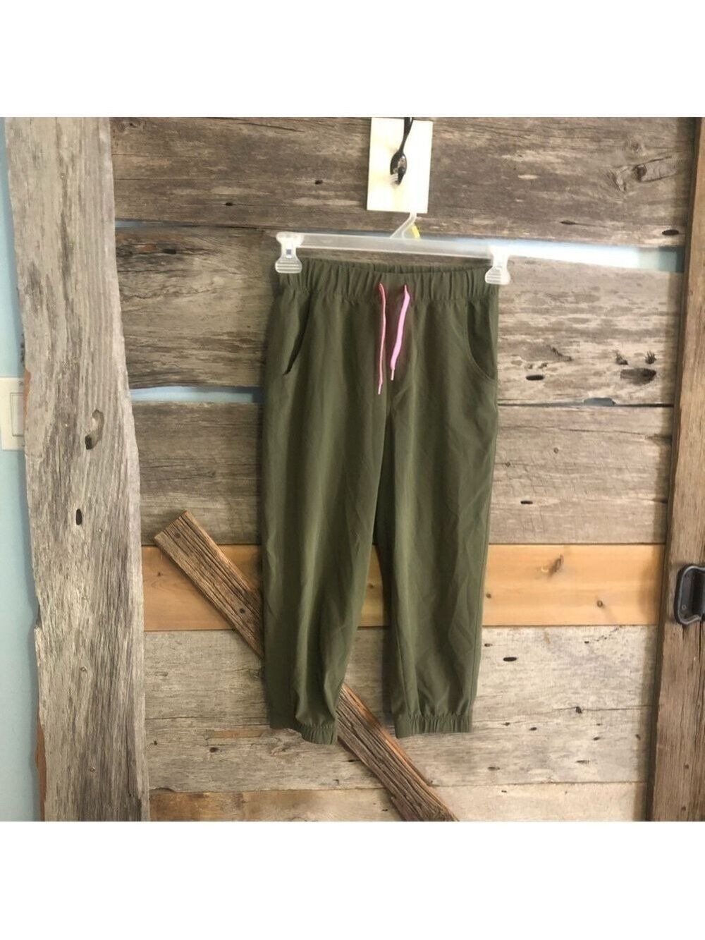 Joe Fresh Size XL Green Lightweight Activewear Cropped Pants